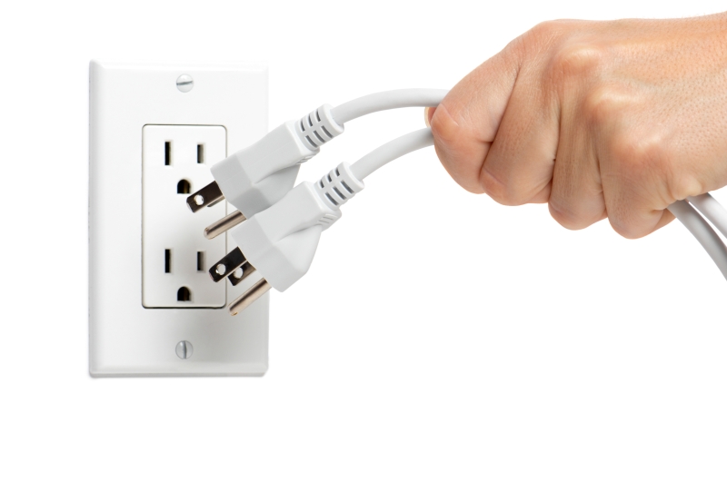 Unplug electronics - Easy Tips for Saving Money at Home - LightsOnline Blog