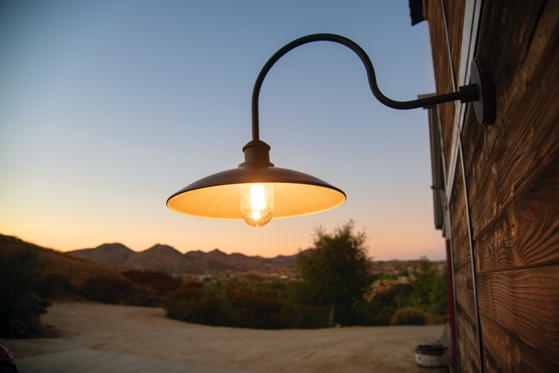 Outdoor lighting trends 2020 - RLM lighting - LightsOnline Blog